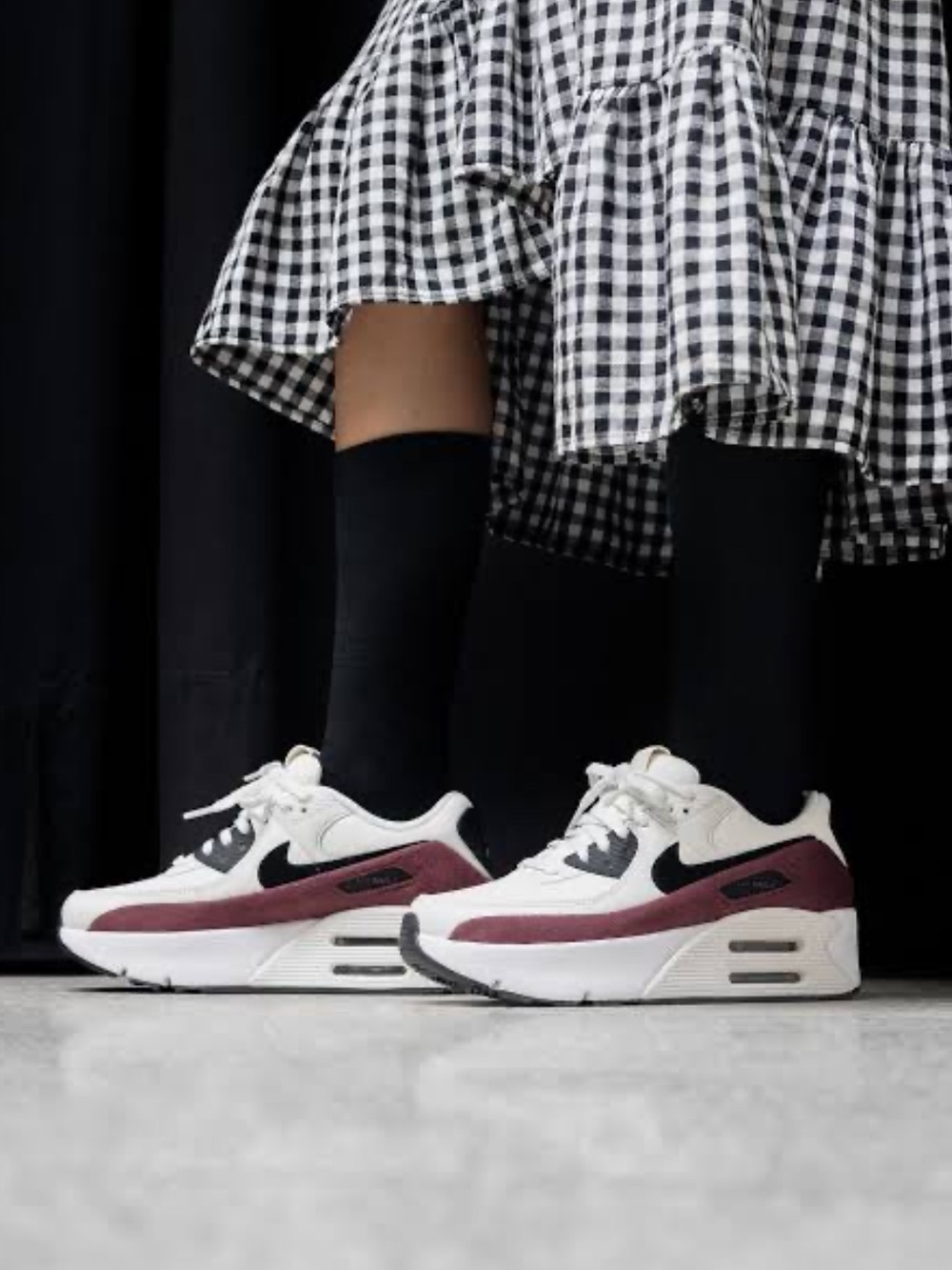 Nike Women’s Air Max 90 LV8 Cream, Black & Plum Low-Top Platform Sneakers